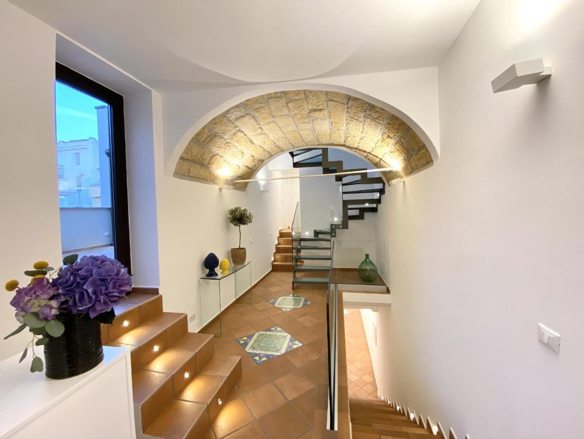 L'Ulivo Comfort Rooms Terrasini Kültér fotó