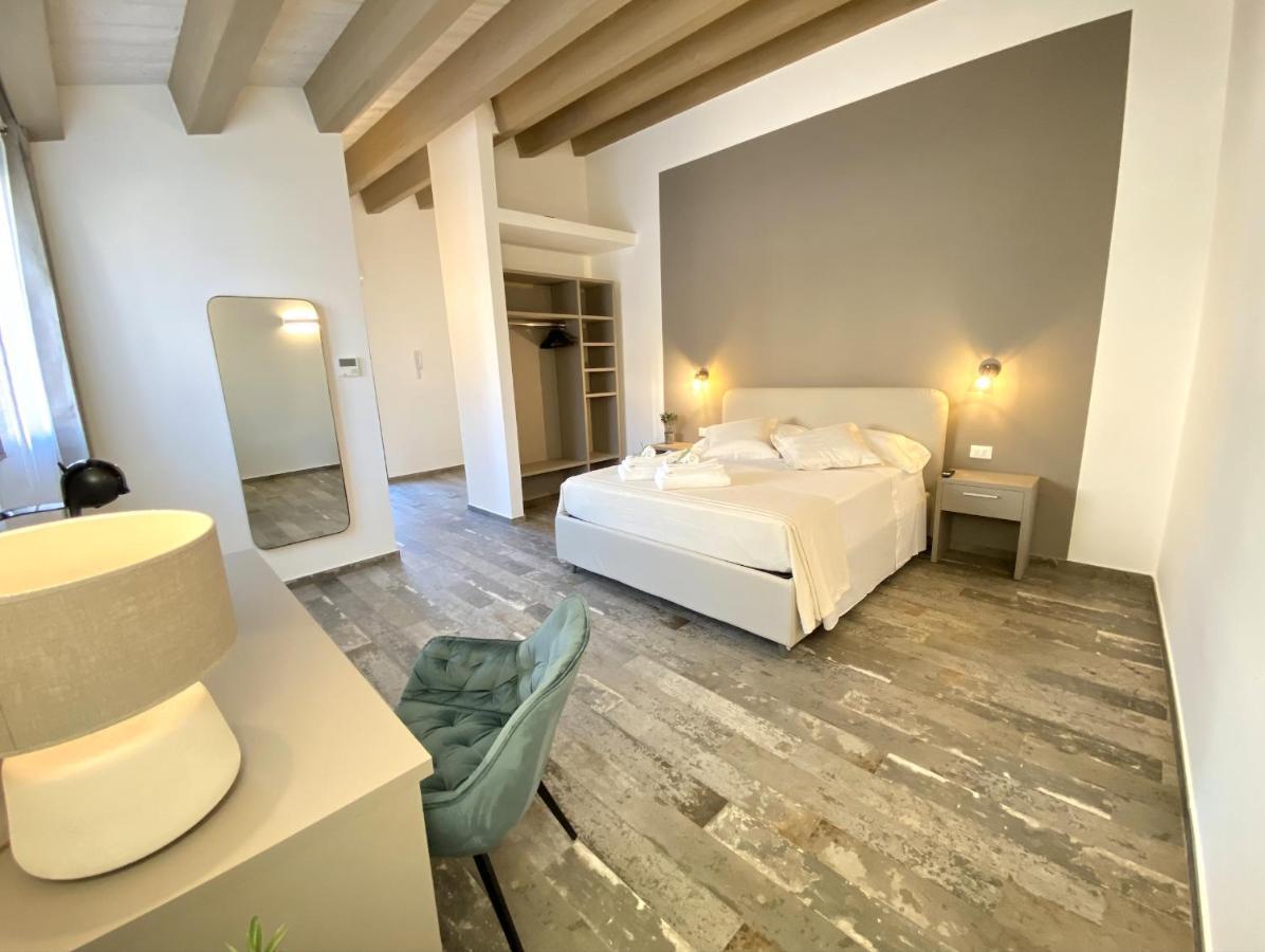 L'Ulivo Comfort Rooms Terrasini Kültér fotó