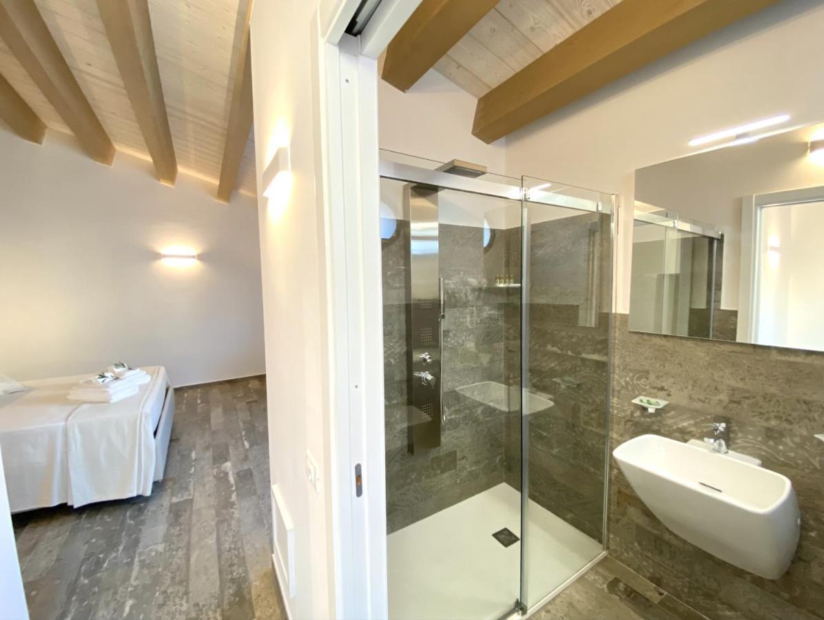 L'Ulivo Comfort Rooms Terrasini Kültér fotó